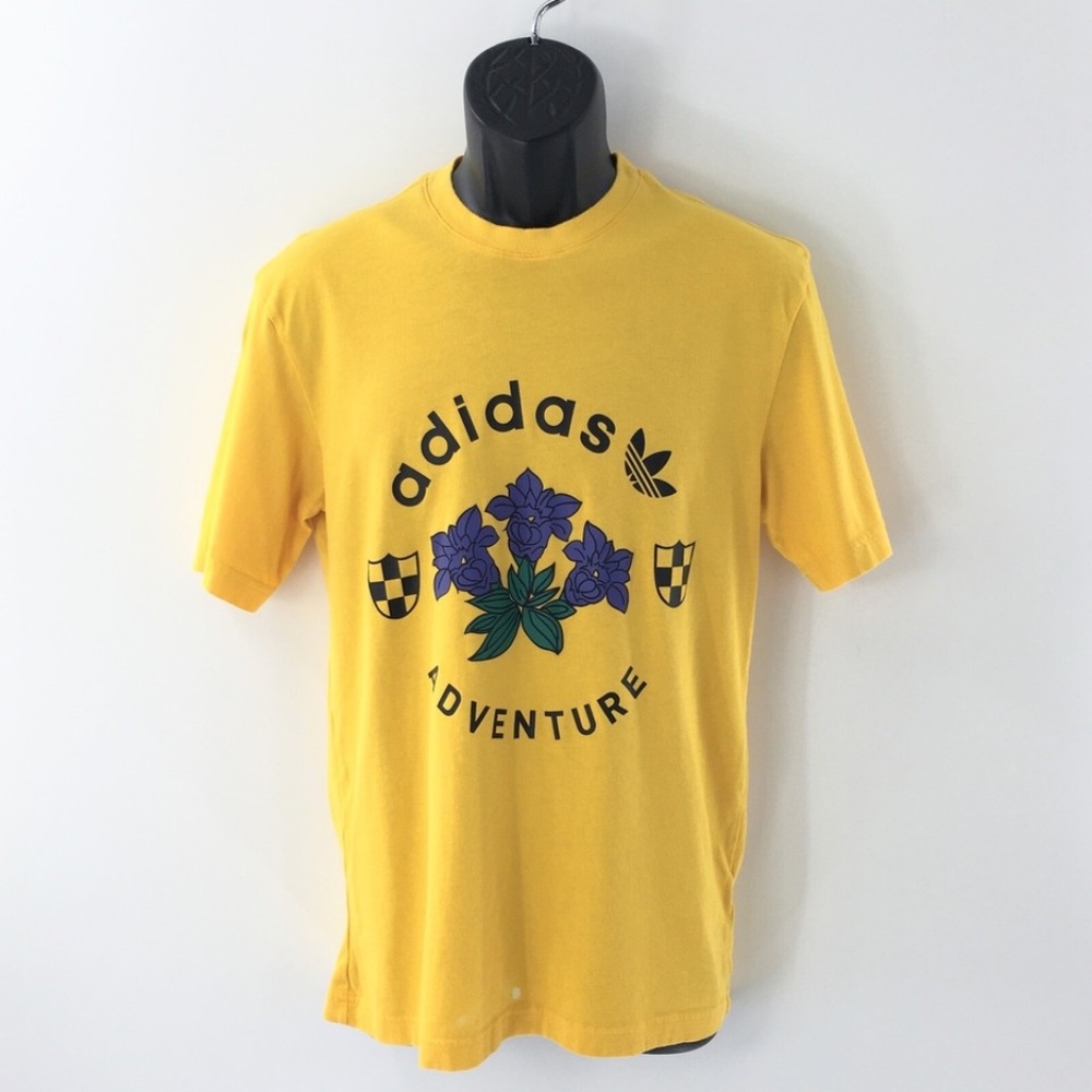 Adidas Originals Mens T Shirt Adventure Graphic Tee GD5607 Yellow Sz XS- FLAWED